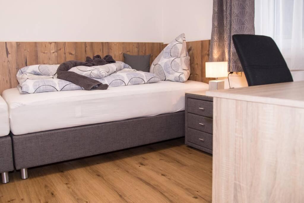 Rochus Appartements Sautens Extérieur photo